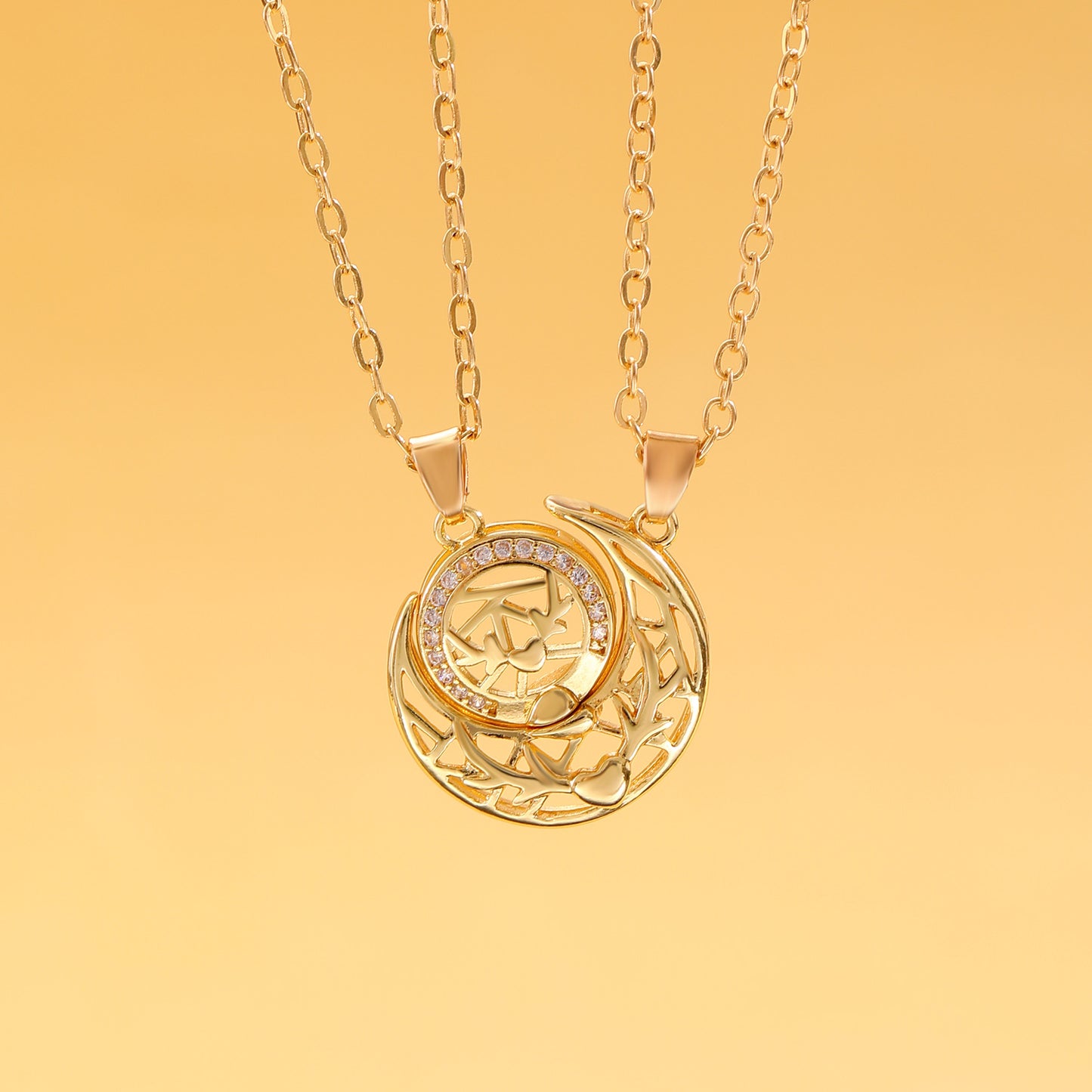 Magnetic Sun & Moon Couple Necklace – Stylish, Versatile, and Elegant
