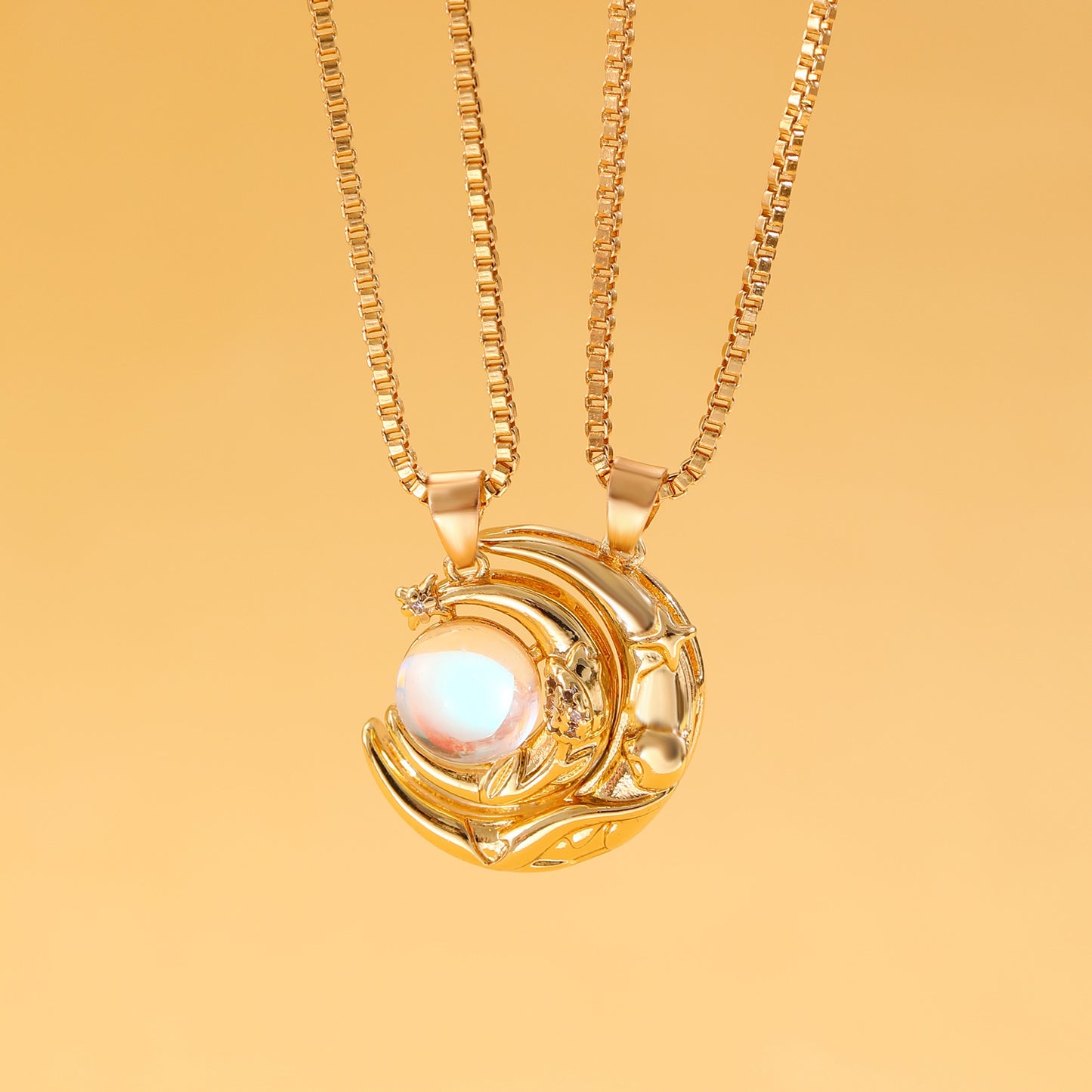 Magnetic Sun & Moon Couple Necklace – Stylish, Versatile, and Elegant