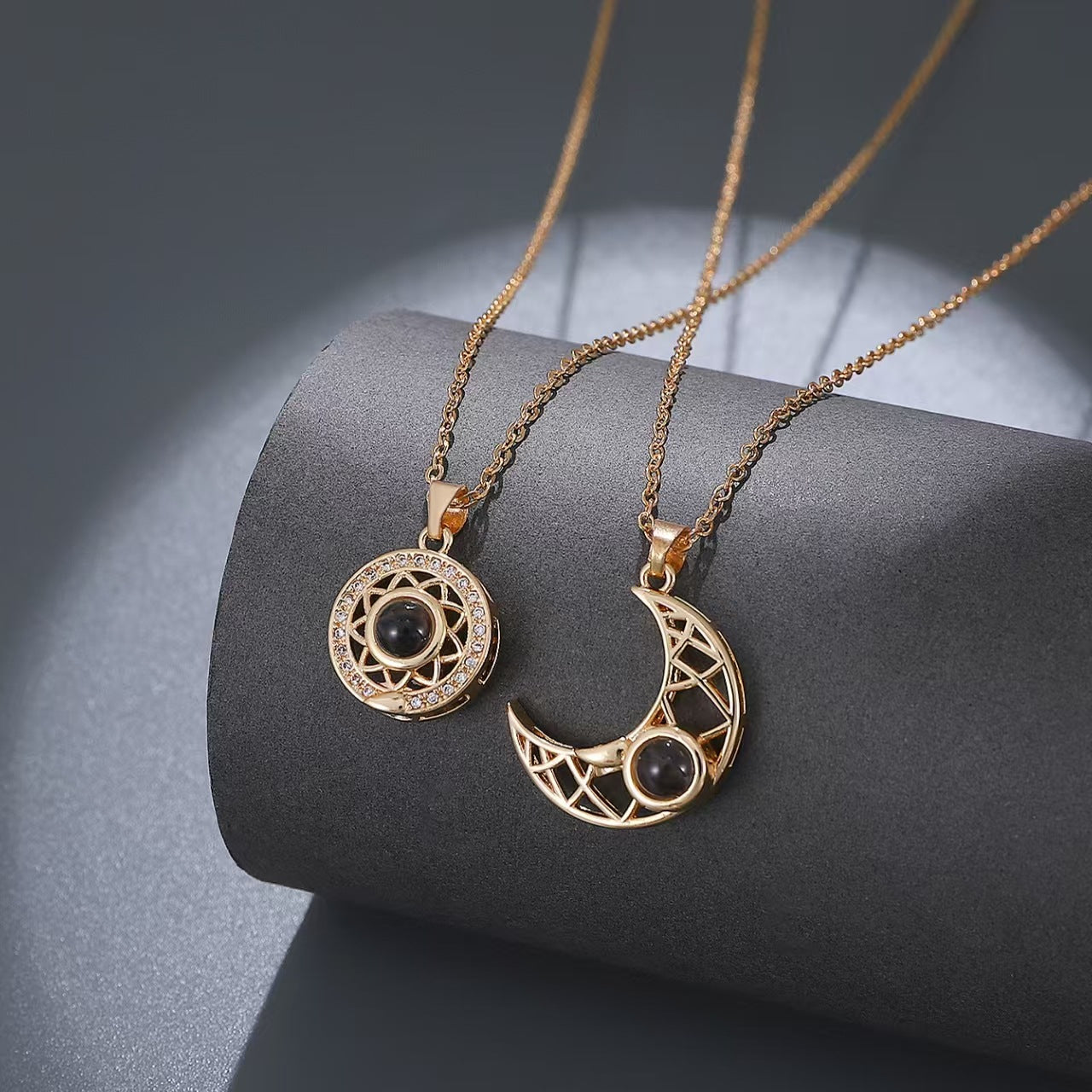 Magnetic Sun & Moon Couple Necklace – Stylish, Versatile, and Elegant