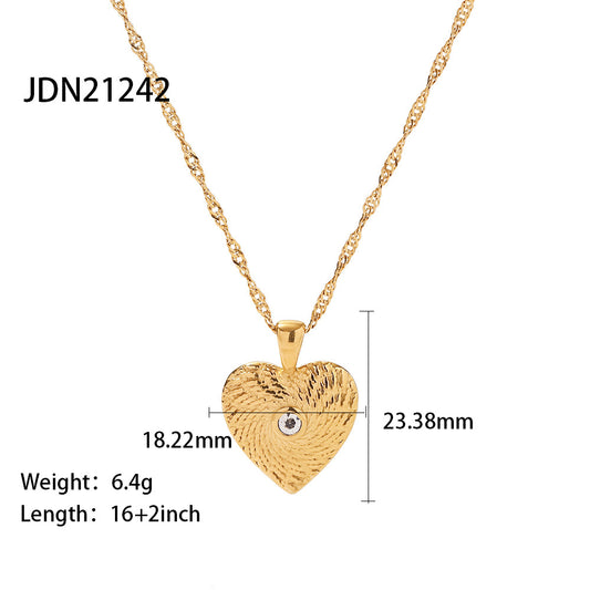Vintage Heart Pendant Necklace – Stainless Steel & Zircon