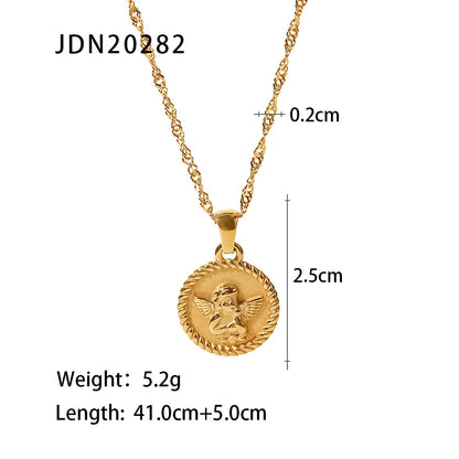 Vintage Heart Pendant Necklace – Stainless Steel & Zircon